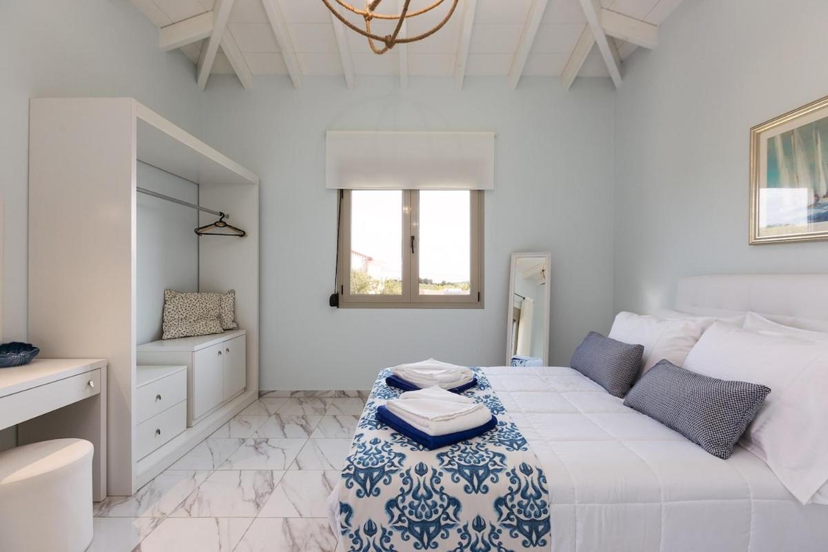 Villa Vera - With Private Heated Pool & Jacuzzi Pangalochori Eksteriør billede