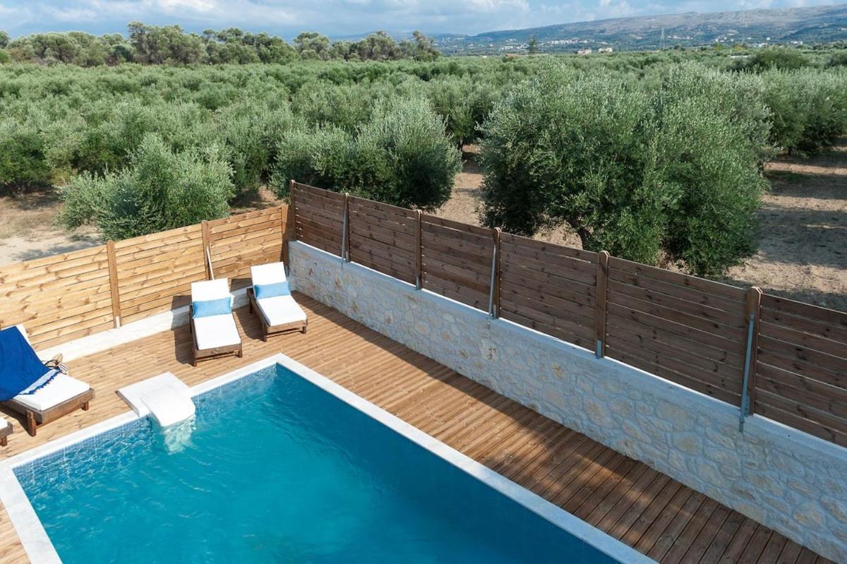 Villa Vera - With Private Heated Pool & Jacuzzi Pangalochori Eksteriør billede